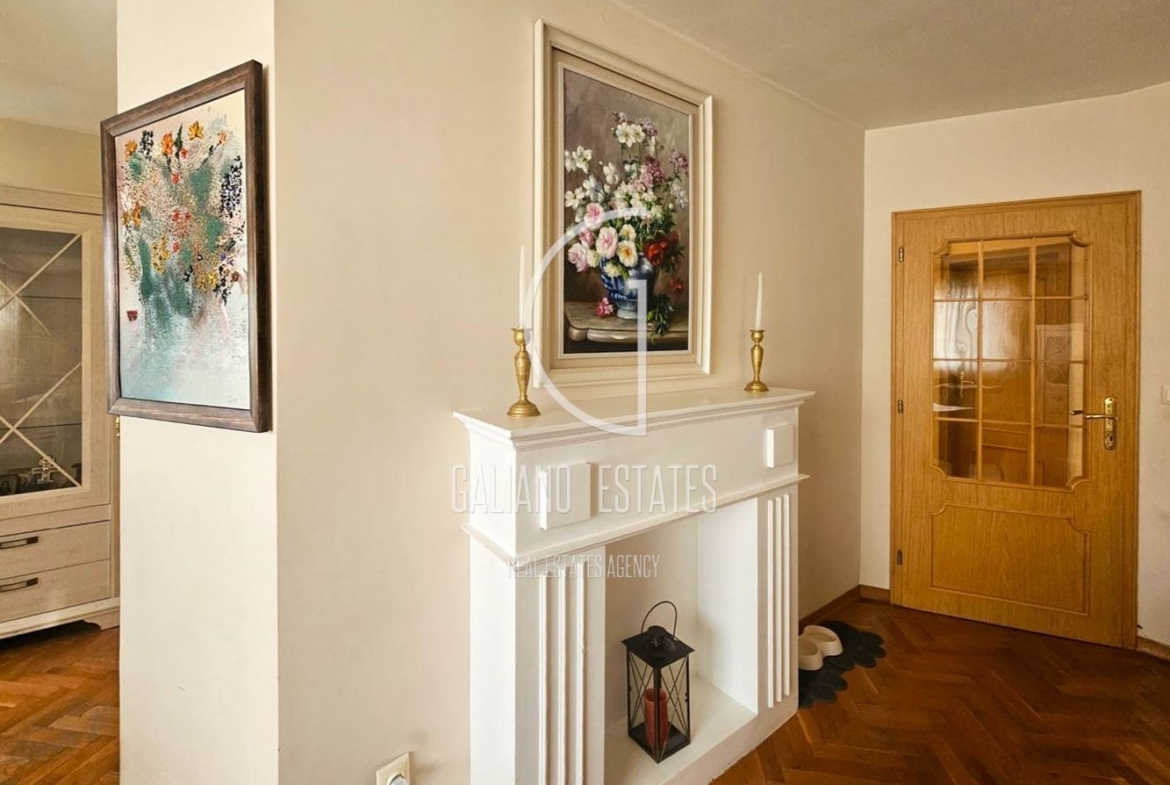 Тристаен апартамент в кв. Хиподрума - 0