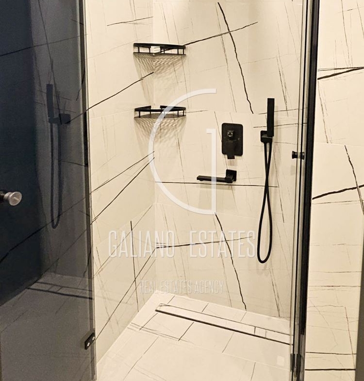 Двустаен апартамент на бул. Черни връх - 0