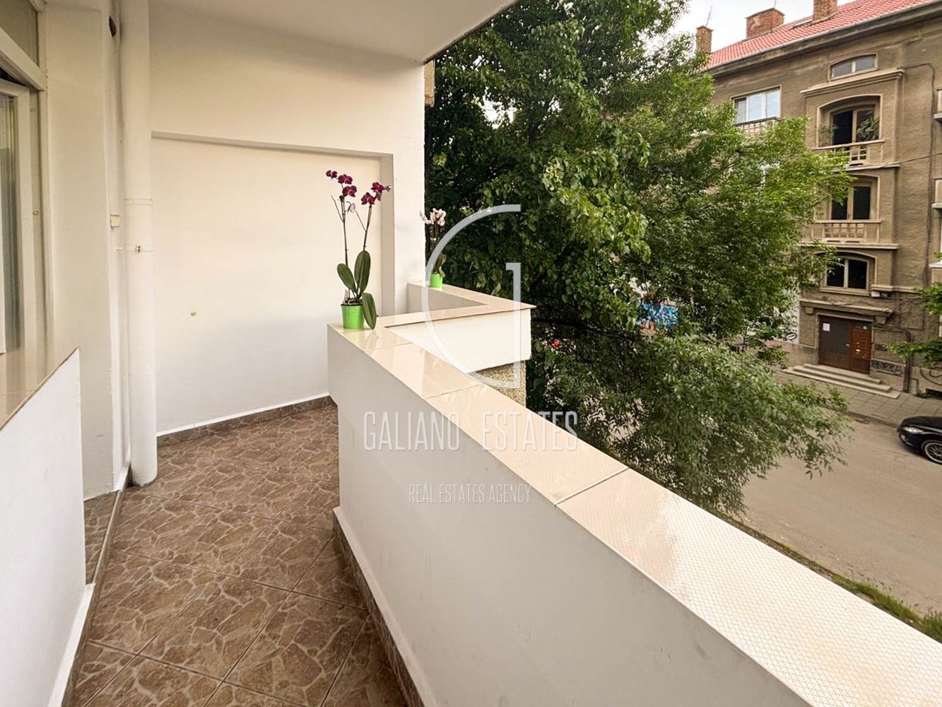 Стилен четиристаен апартамент под наем кв. Гео Милев-0 Стилен четиристаен апартамент под наем кв. Гео Милев - 0