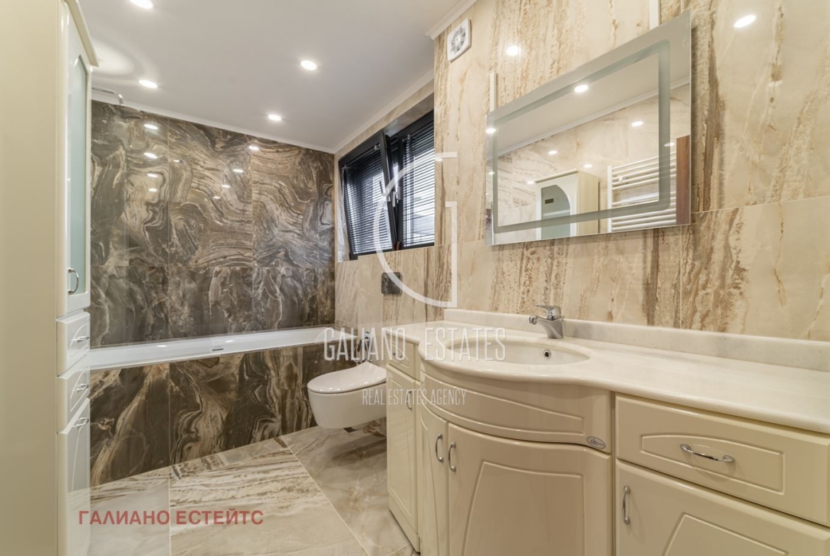 Луксозна къща под наем в престижен затворен комплекс до Residential Park Sofia - 0