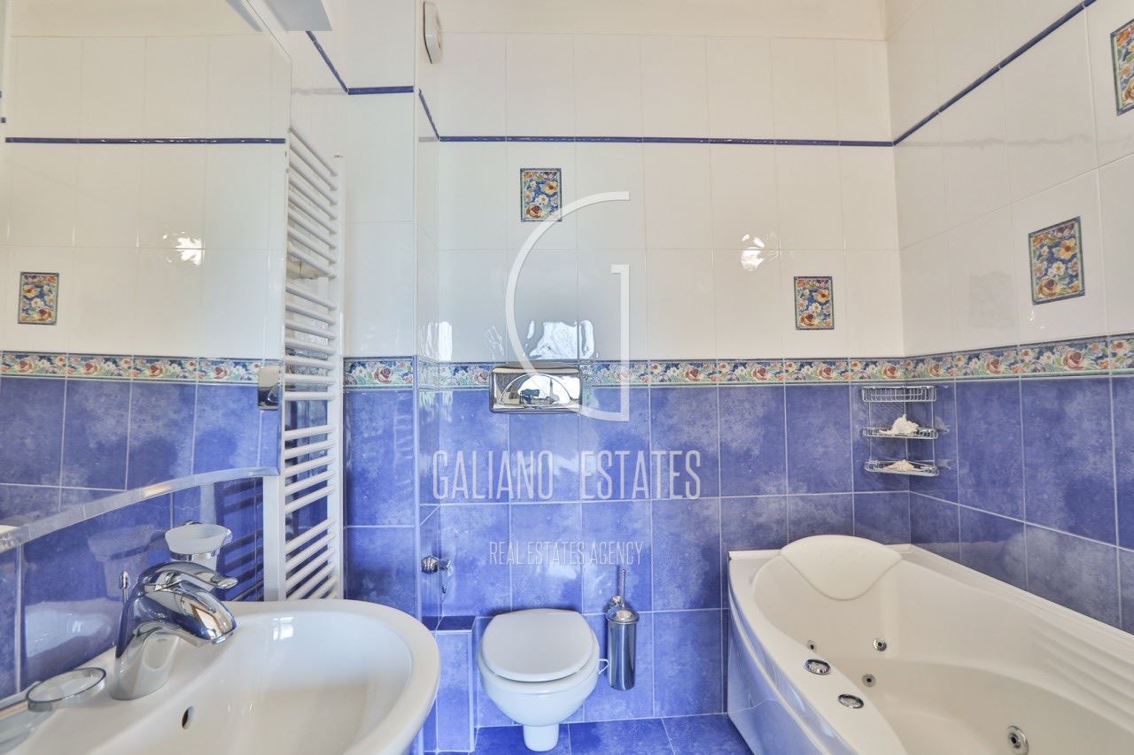 Spacious three-room apartment for rent in Maxi complex, Vitosha district-0 Просторен тристаен апартамент под наем в комплекс Maxi, кв. Витоша - 0