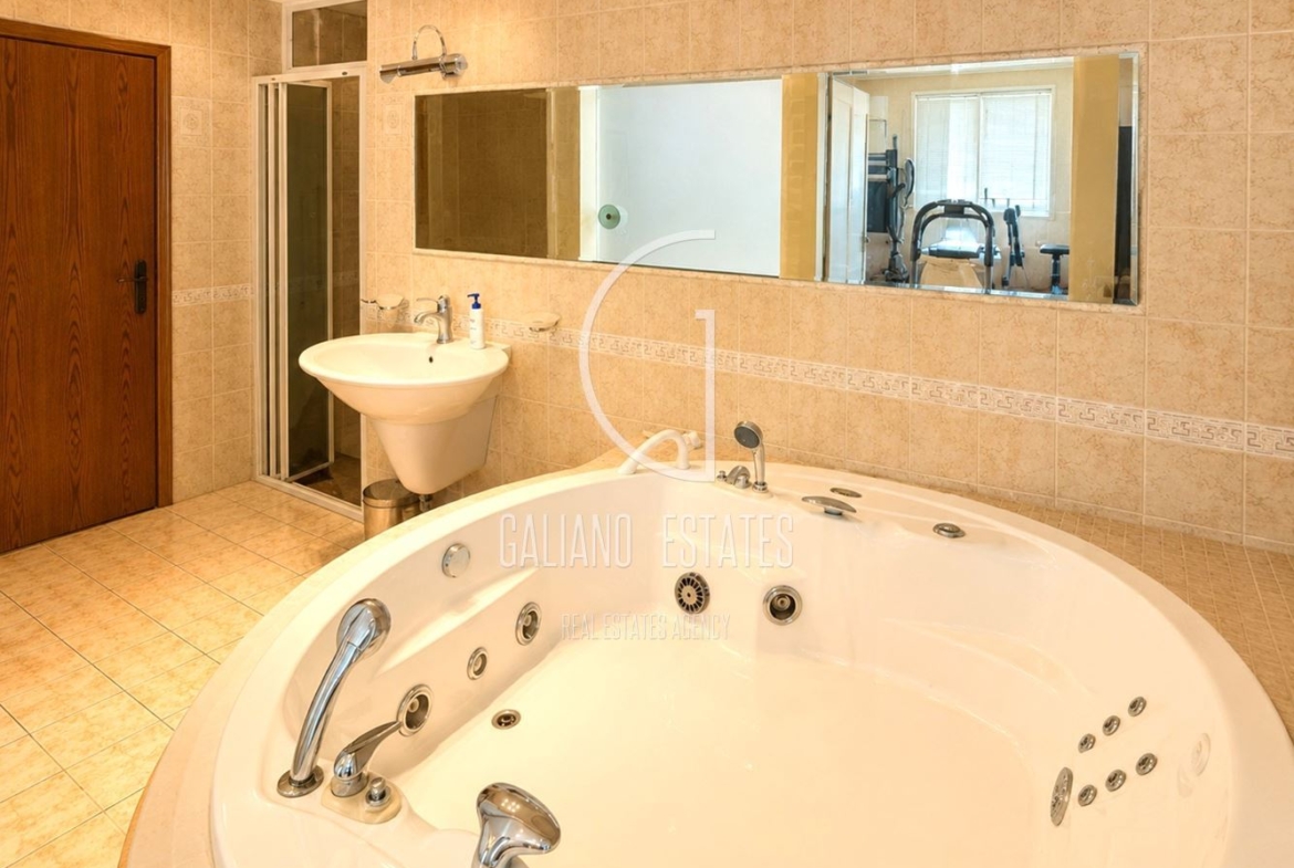 Луксозен пентхаус в престижния кв. Лозенец със SPA и панорама към Витоша - 0