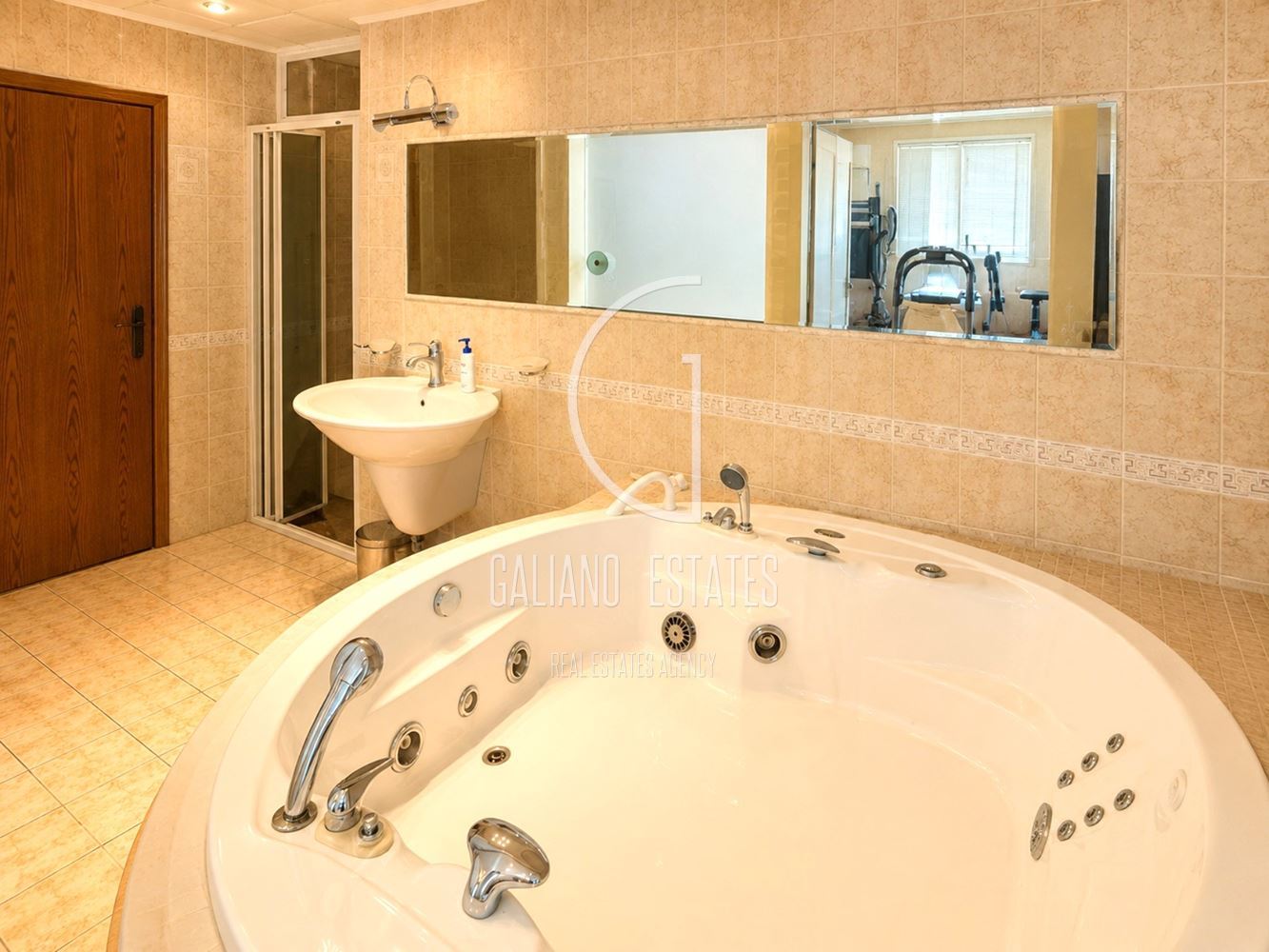 Луксозен пентхаус в престижния кв. Лозенец със SPA и панорама към Витоша - 0